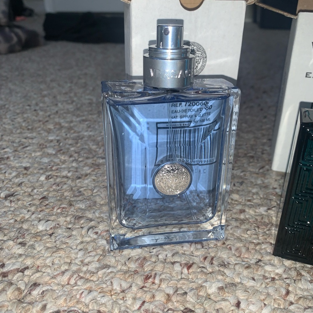 Versace Pour Homme 3.4oz - Picture 2 of 3